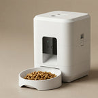 Distributeur intelligent pour chat – Alimentation à distance