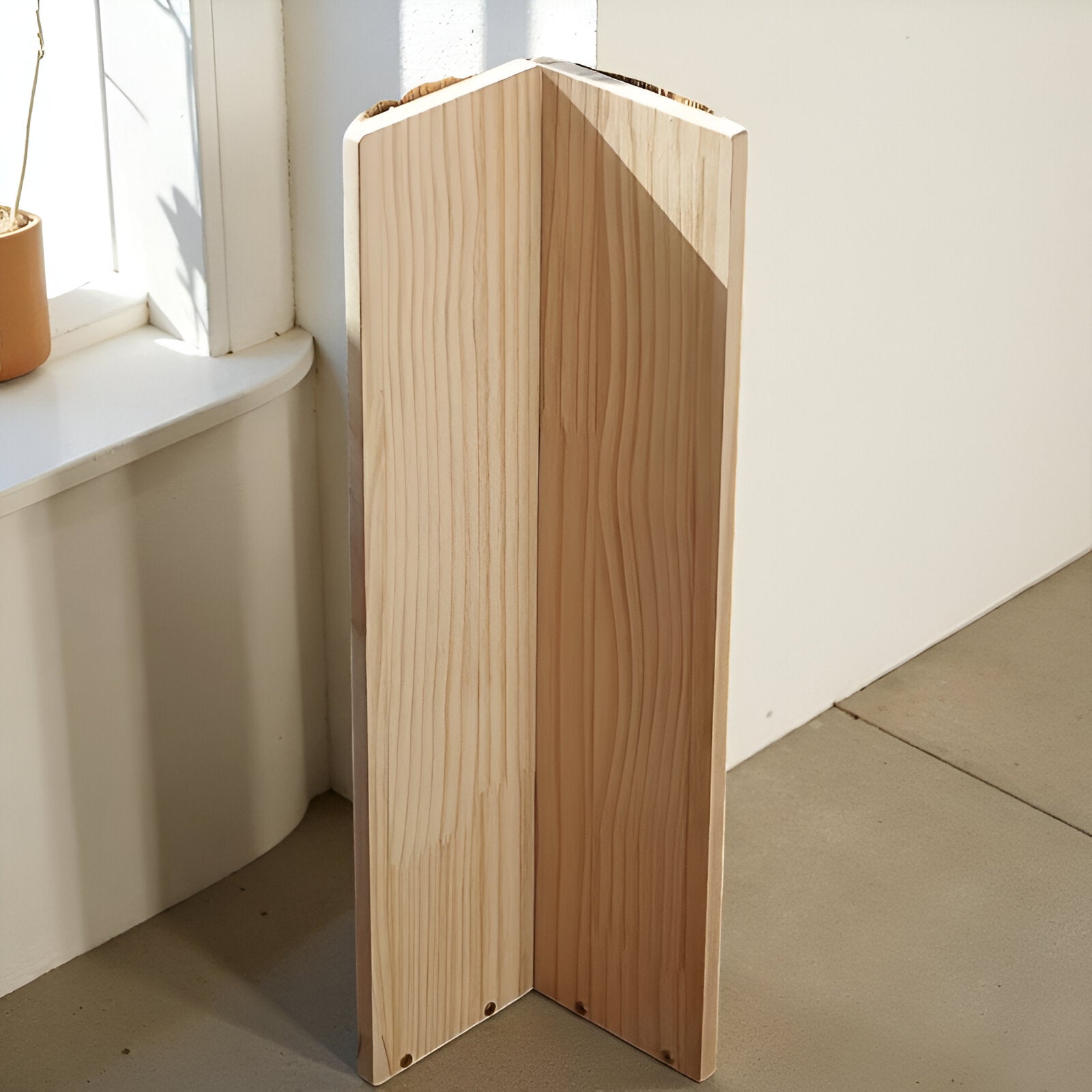 Griffoir Vertical en Bois Naturel
