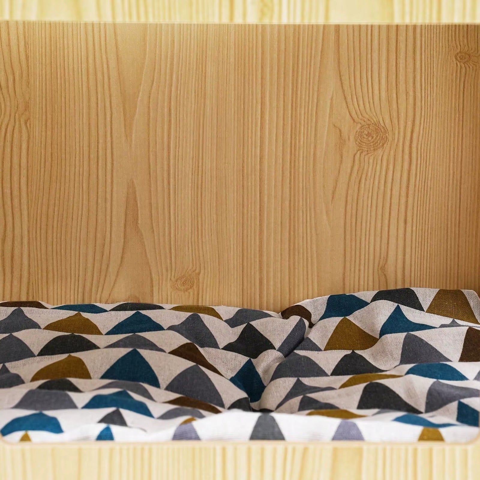 Cabane en bois pour chat